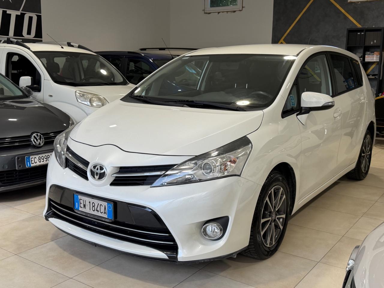 Toyota Verso 1.6 D-4D Business 7 Posti