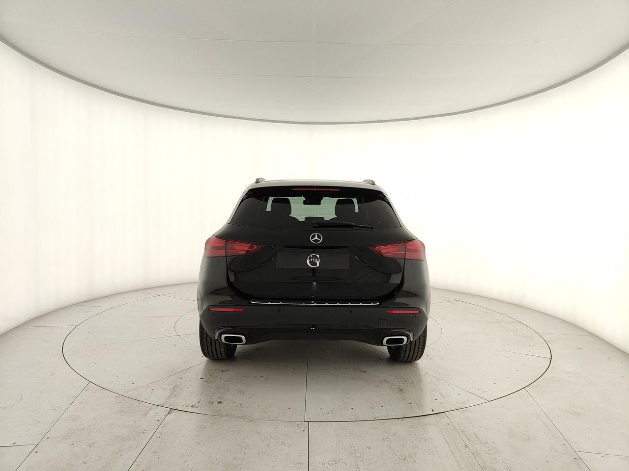 Mercedes-Benz GLA 180 d