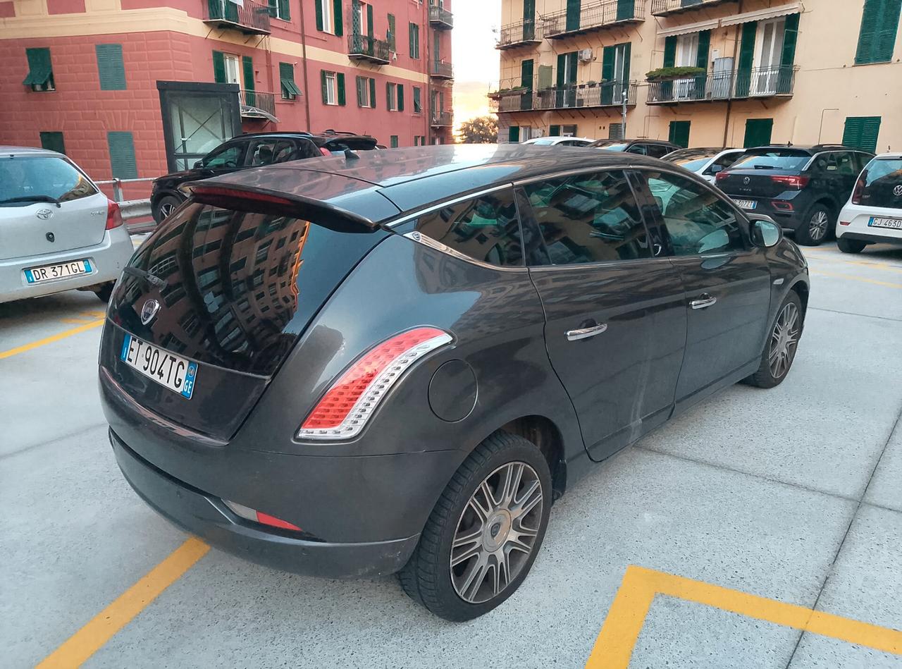 Lancia Delta 1.6 MJT DPF 105 CV Gold
