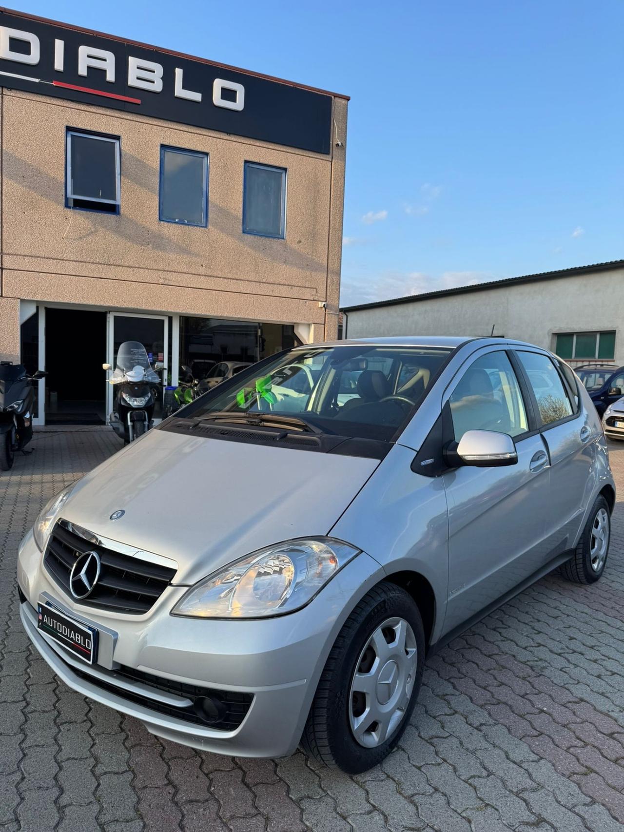 Mercedes-benz A 160 BlueEFFICIENCY Executive