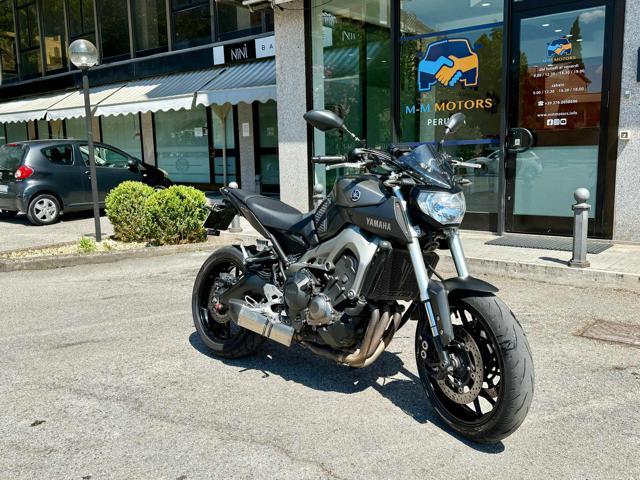 YAMAHA MT-09 ABS