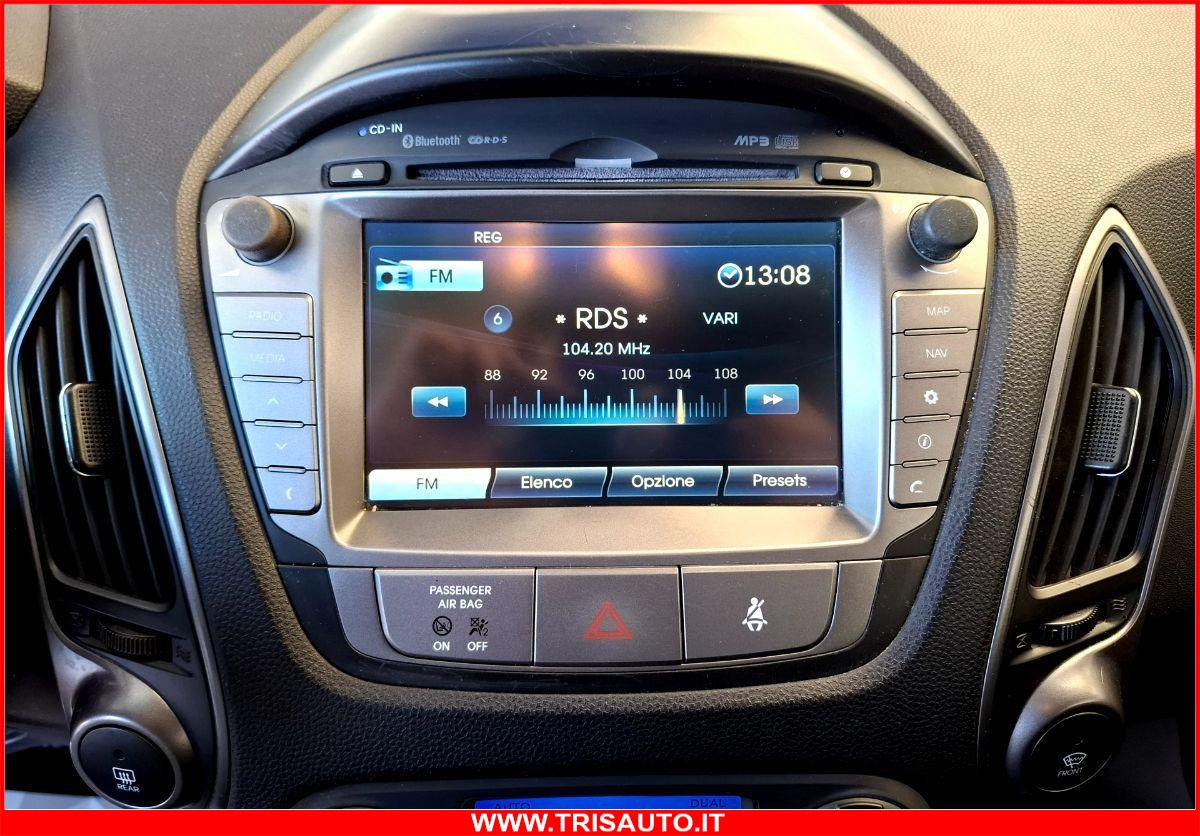 HYUNDAI iX35 1.7 Crdi Xpossible NEOPATENTATI (DOPPIO TETTO PANORAMICO APRIBILE)