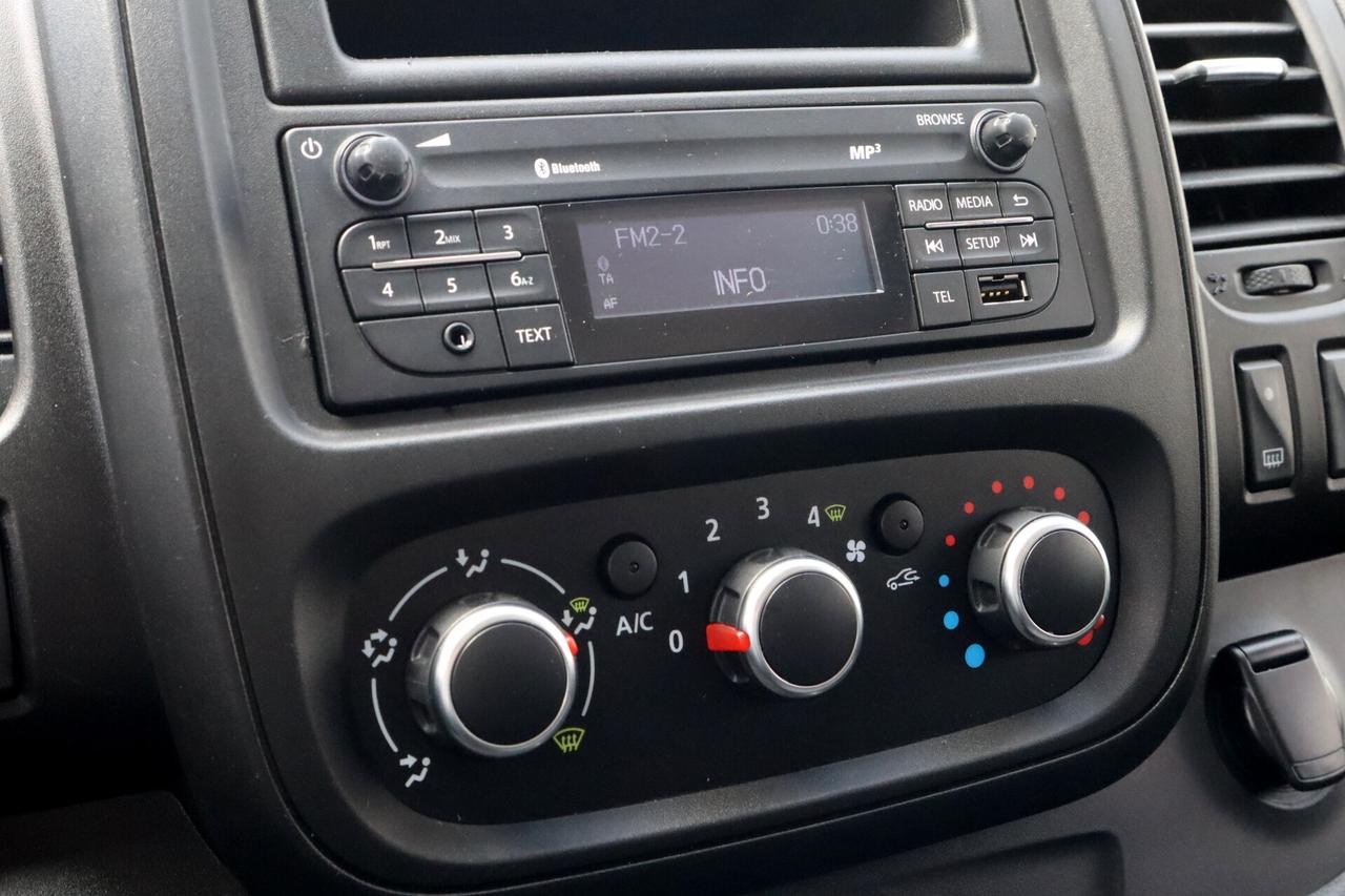 Renault Trafic 2.0 dCi L1H1 LED KEYLESS SENSORI DI PARCHEGGIO 17850 IVA
