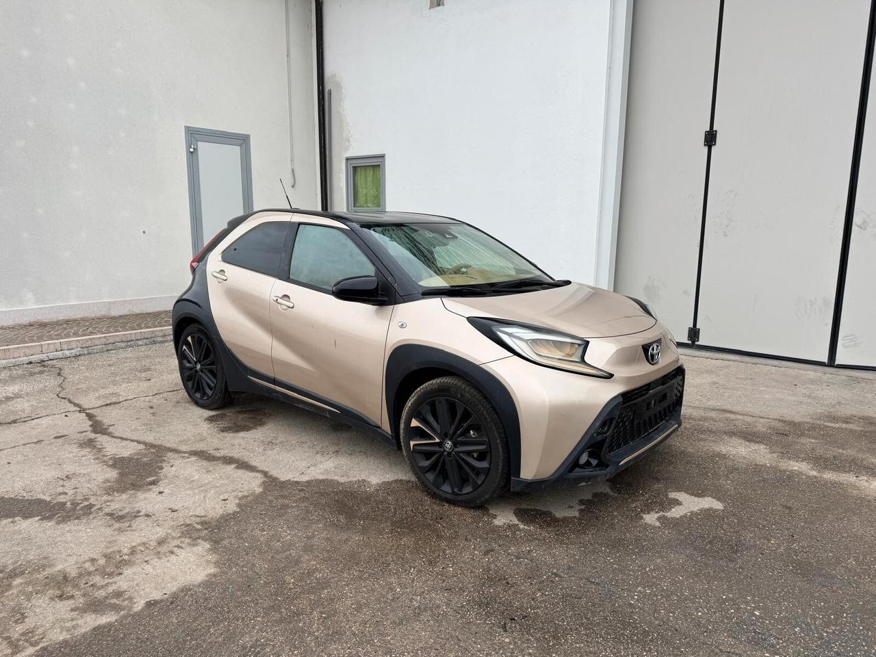 Toyota Aygo X 1.0 Active 72cv s-cvt - ALLUVIONATA