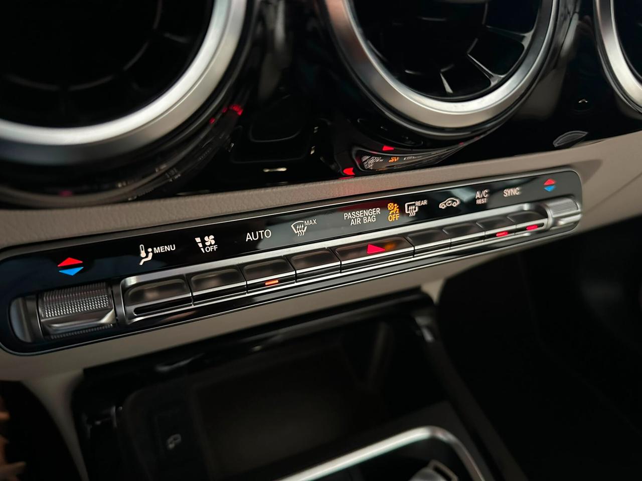 MERCEDES CLASSE B 180d SPORT PLUS *FULL*