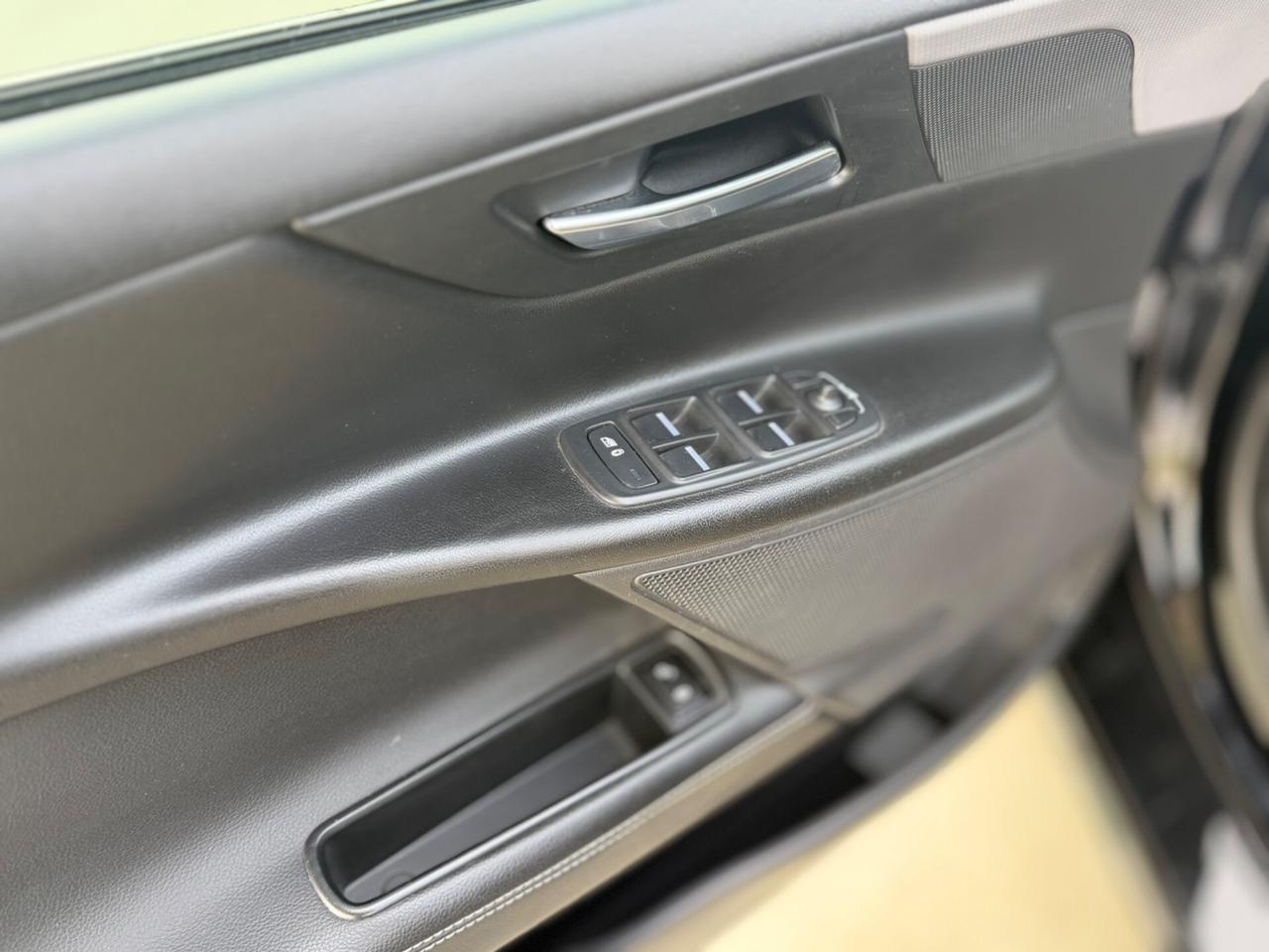 Jaguar XE 2.0 D Turbo 180CV aut. R-Sport