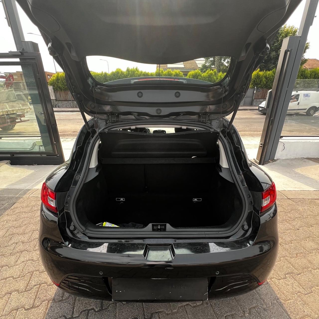 Renault Clio dCi 8V 90 CV Start&Stop 5 porte Energy Duel