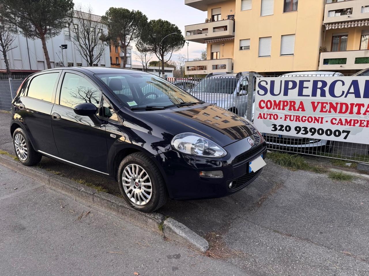 Fiat Punto 1.2 benzina 5P neopaten garanzia 12 mesi
