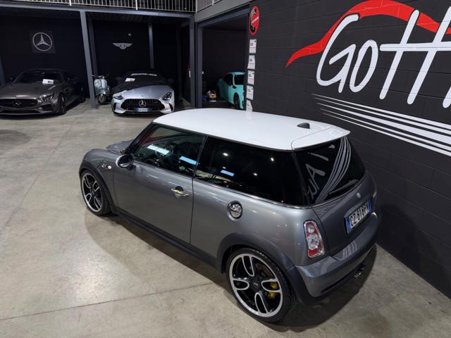 MINI Mini RIGOROSAMENTE MANUALE CARBONIO