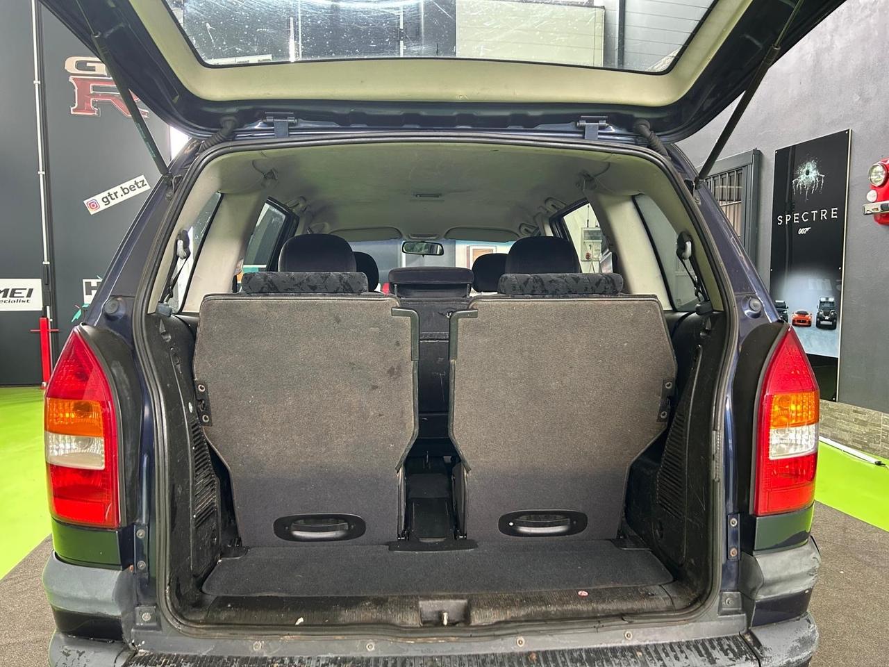 Opel Zafira 1.8 16V cat Elegance - 7 POSTI-
