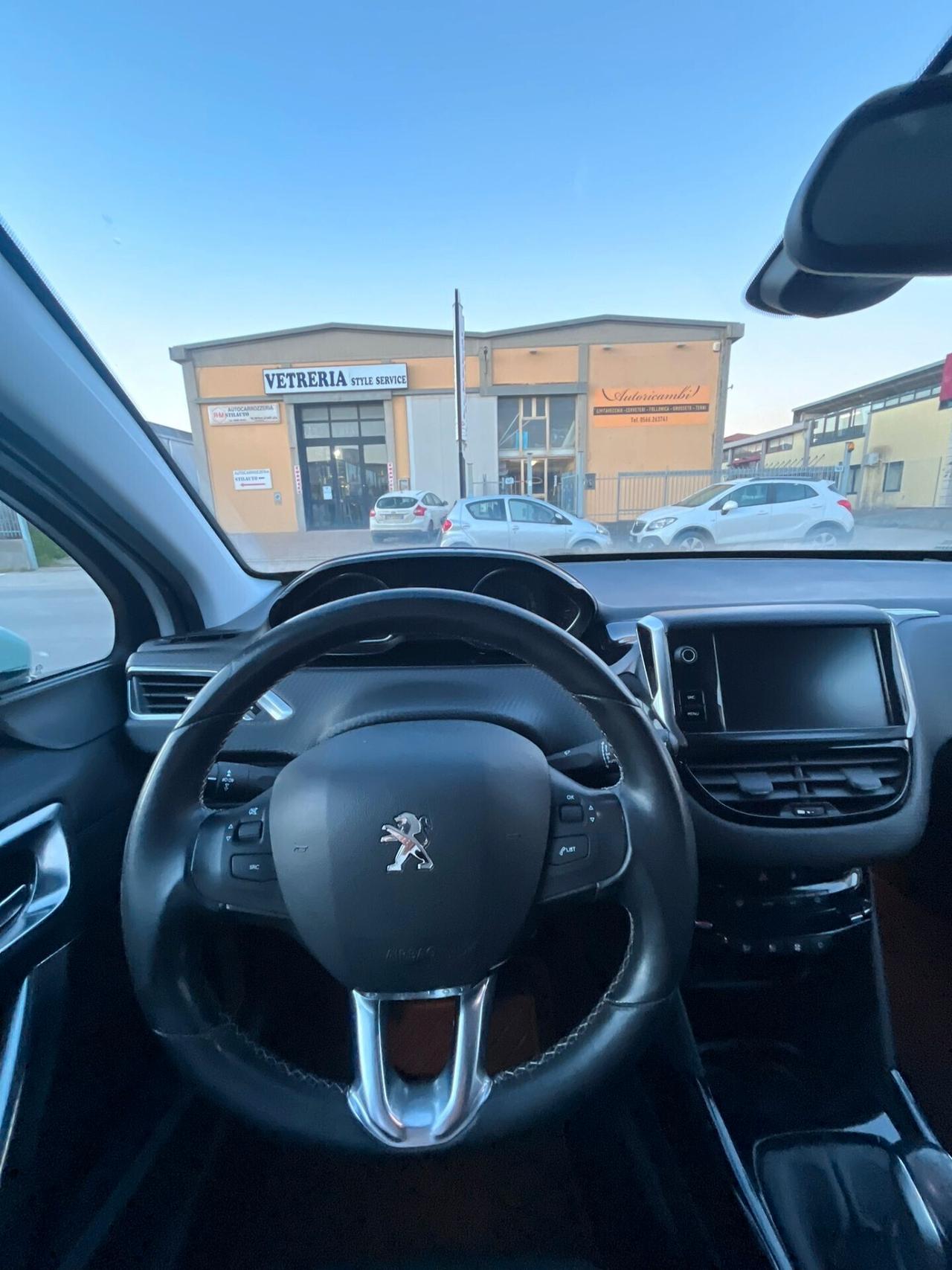 Peugeot 2008 BlueHDi 100 Active