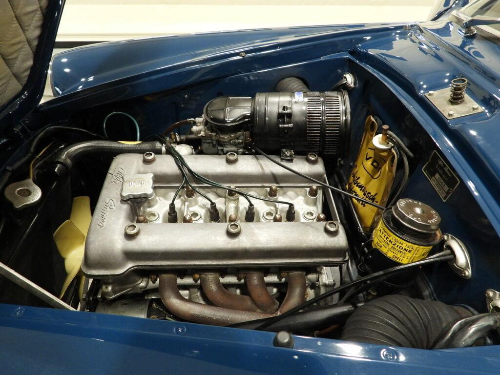 Alfa Romeo Spider GIULIETTA SPRINT 1300 101.02