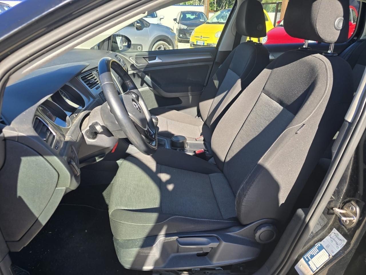 Volkswagen Golf 1.6 TDI 5p. Trendline BlueMotion T