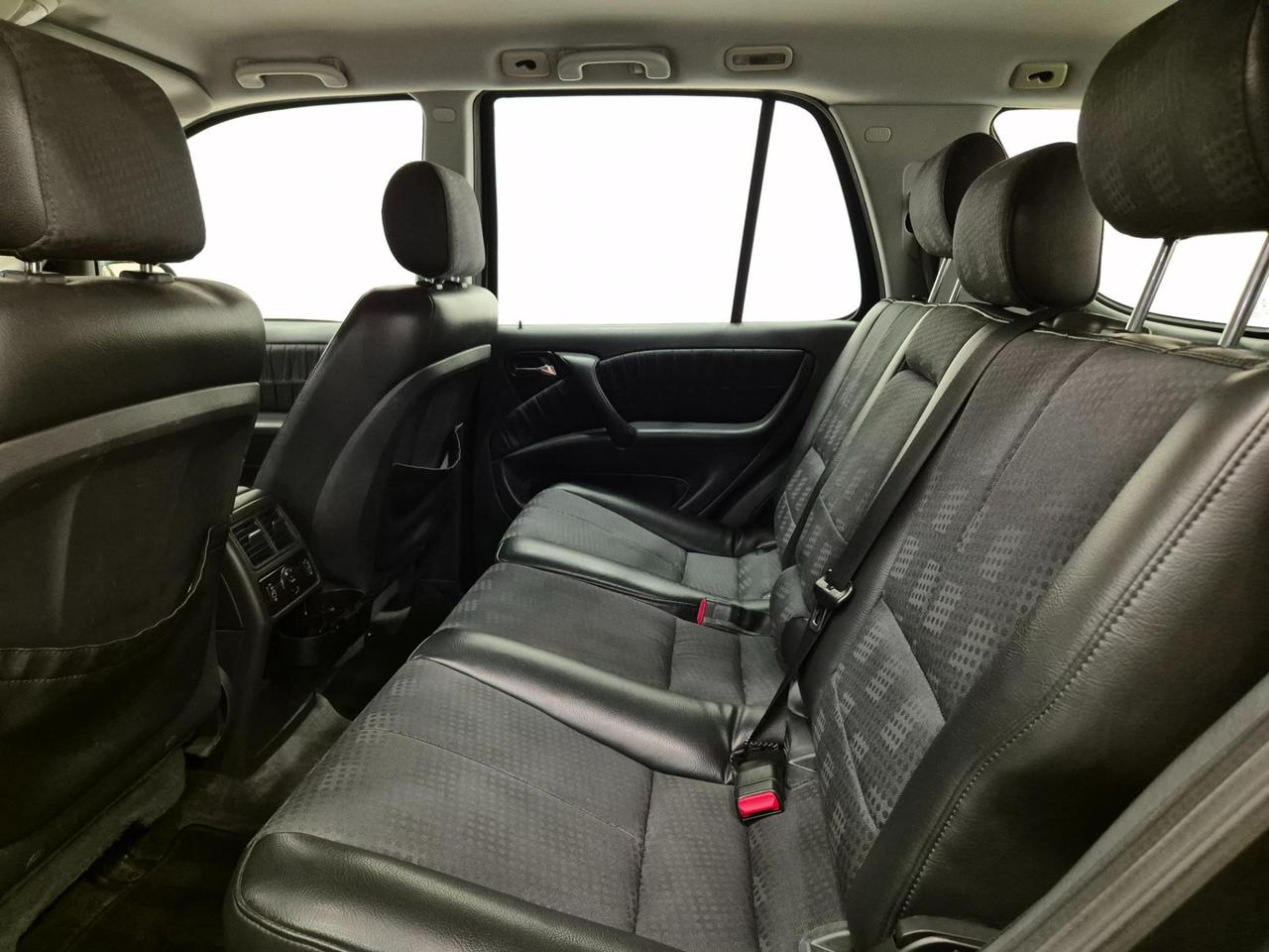 Mercedes ML 270 cdi Special Edition Twin 7 POSTI