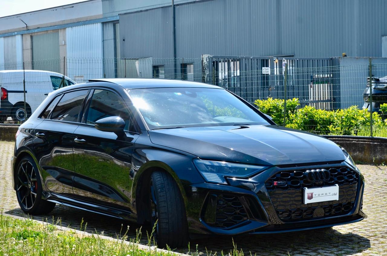 AUDI RS3 SPORTBACK 2.5 TFSI QUATTRO 400cv S-TRONIC, BOLLO E SUPER 2/27, UNICOPROPRIETARIO, TETTO, DYNAMIC PACK, MILLTEK, MATRIX, PERMUTE