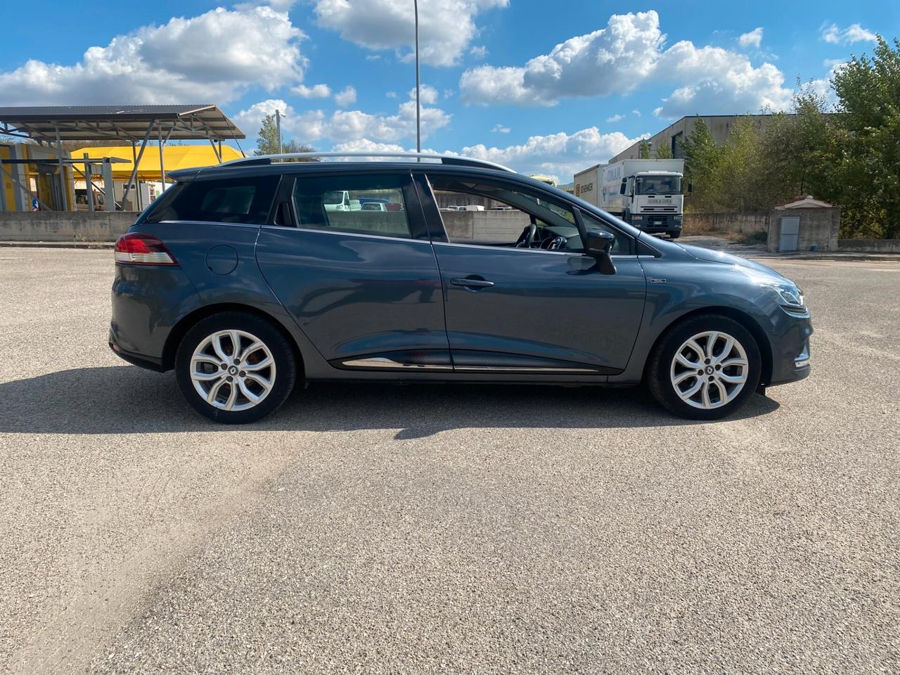 Renault Clio Sporter dCi 8V 75 CV Moschino Zen