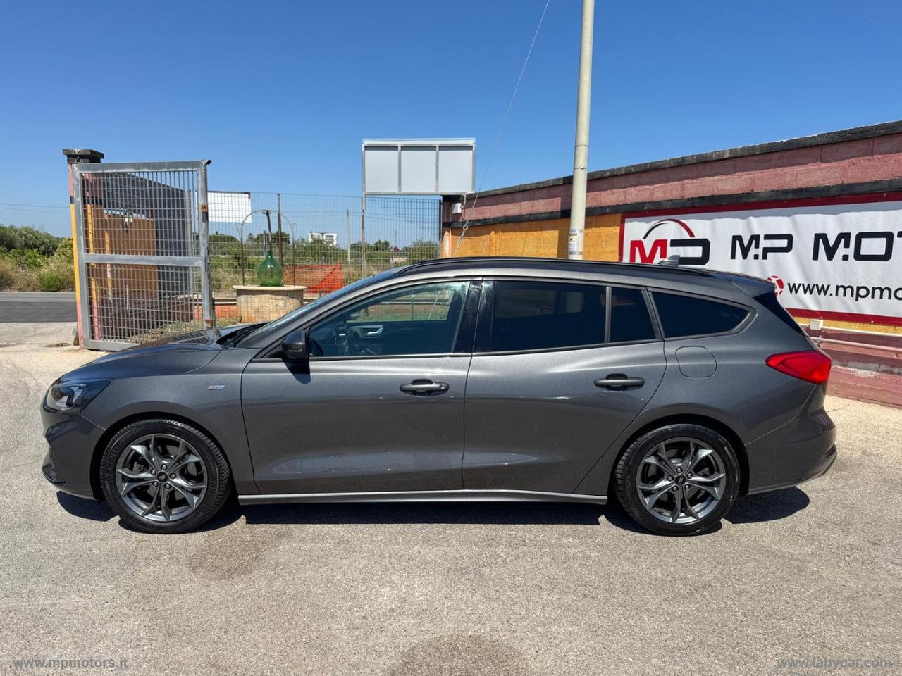 FORD FOCUS ST-LINE SW 1.5 ECOBLUE 120CV AUTOMATICA IVA ESPOSTA
