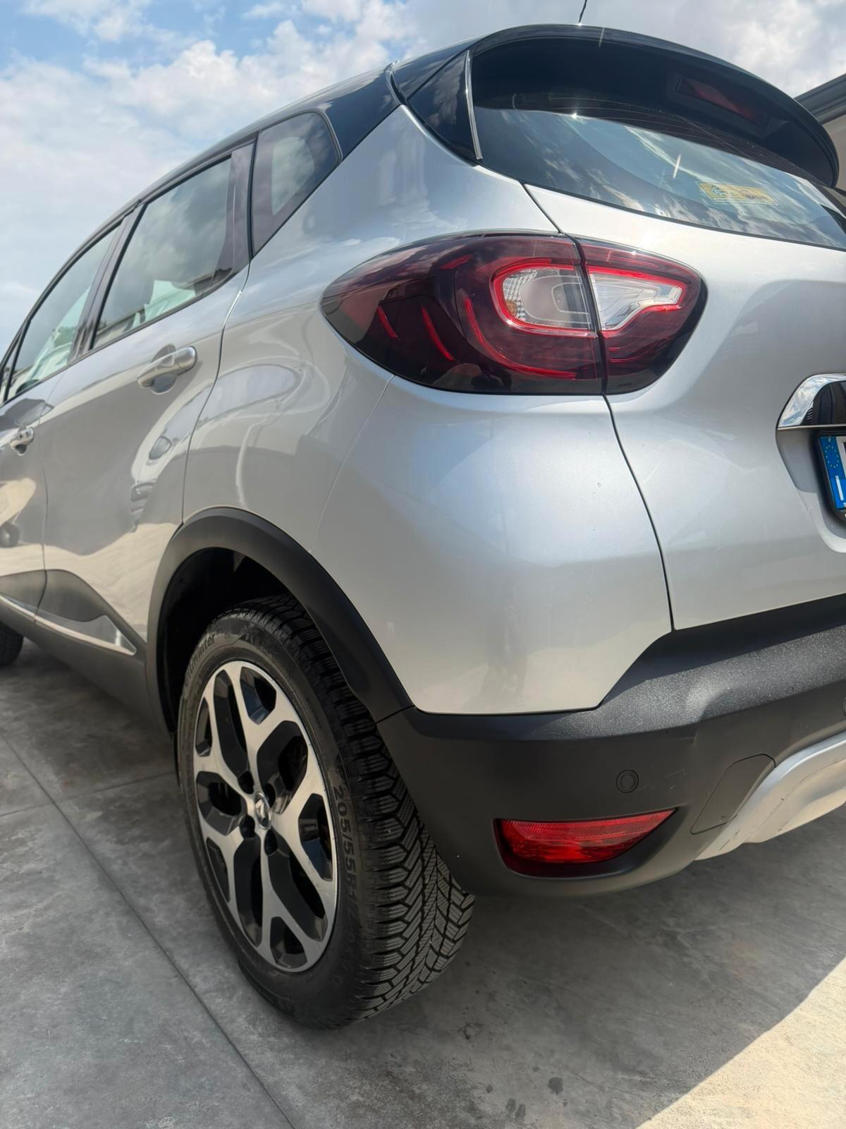 Renault Captur dCi 8V 90 CV EDC Start&Stop Energy Bose 2018