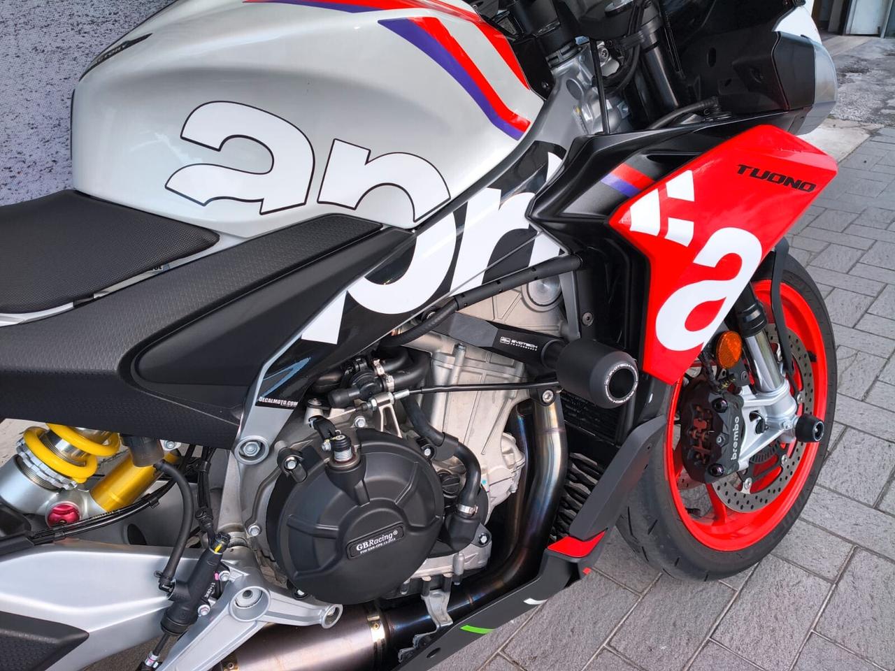 Aprilia Tuono 660 Factory