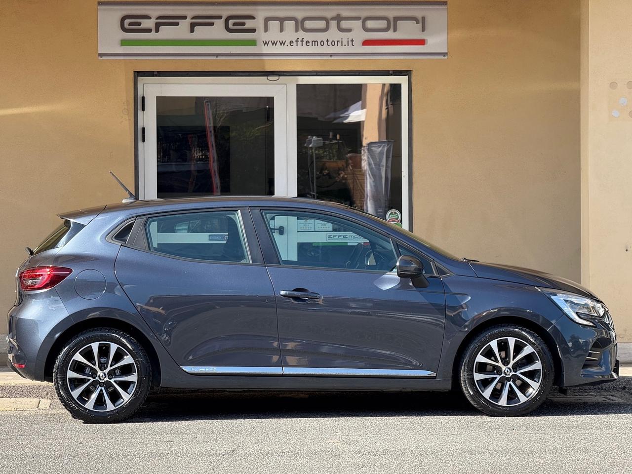 Renault Clio SCe 75 CV 5 porte Intens NEOPATENTATI