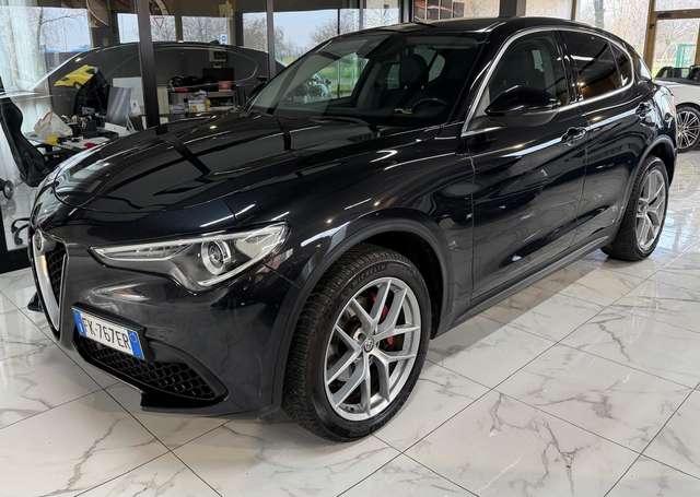 Alfa Romeo Stelvio Benzina 280Cv Tagliandi certificati
