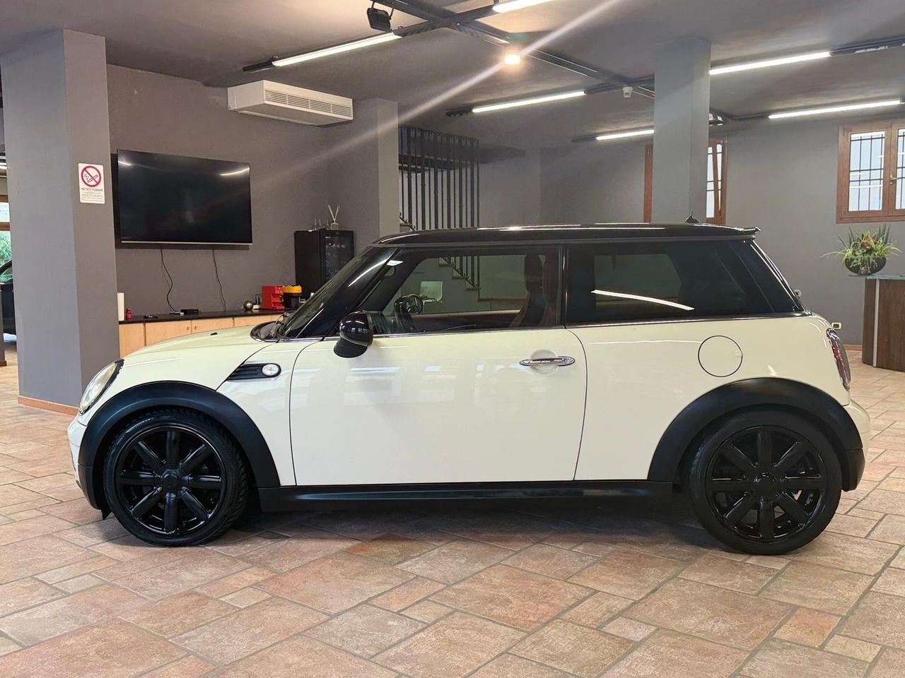 Mini 1.6 16V Cooper D