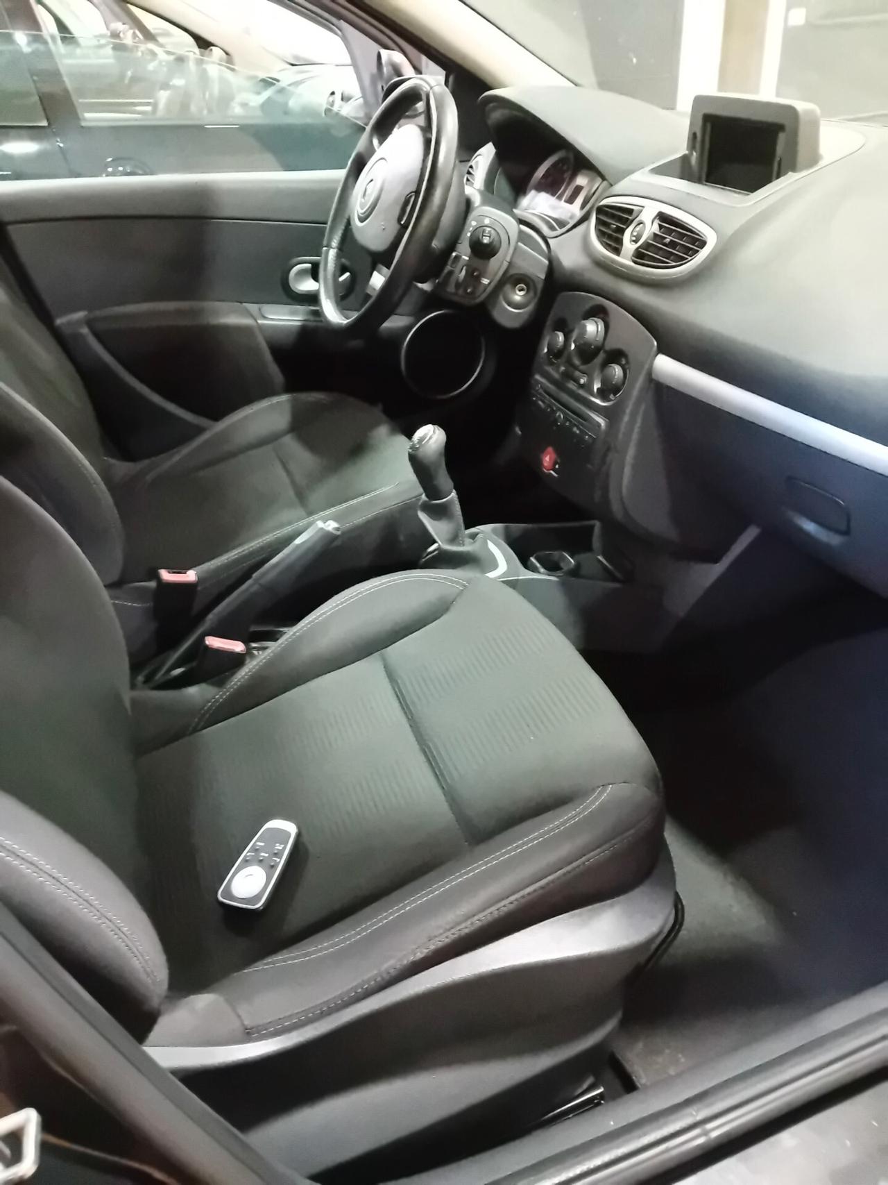 Renault Clio 1.2 16V 5 porte Dynamique