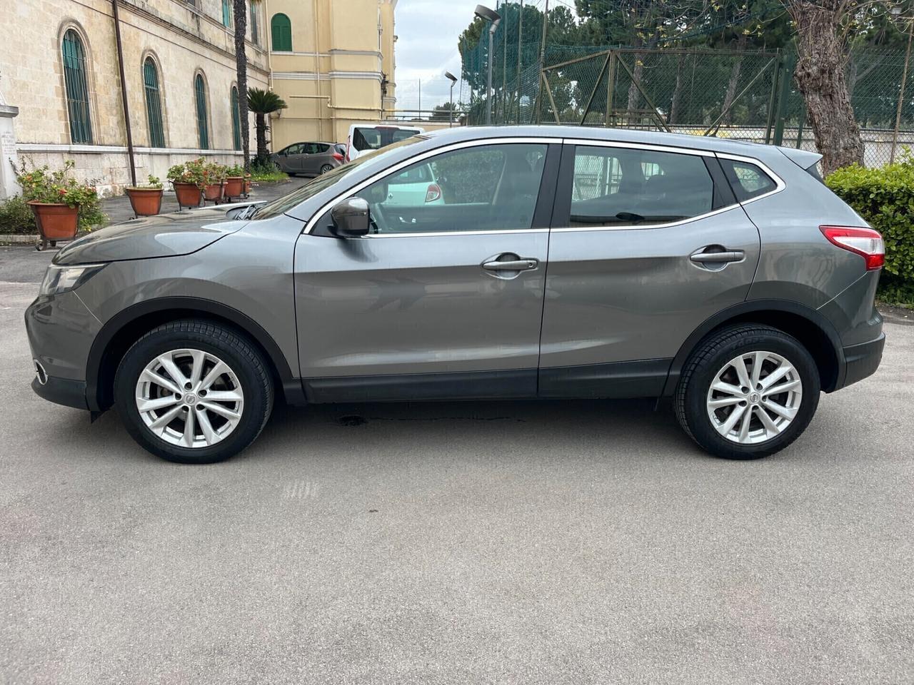 Nissan Qashqai 1.5 dCi Tekna Navi Full