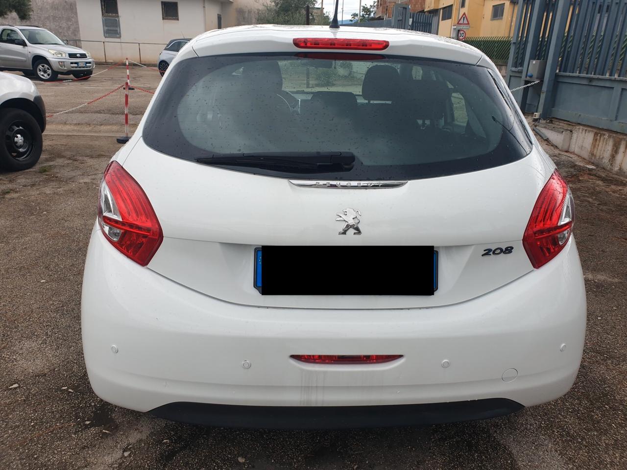 Peugeot 208 1.4 HDi 68 CV 5 porte Active