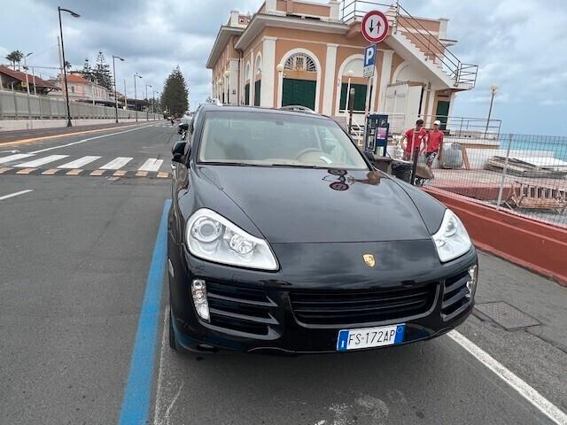 Porsche Cayenne 4.8 S
