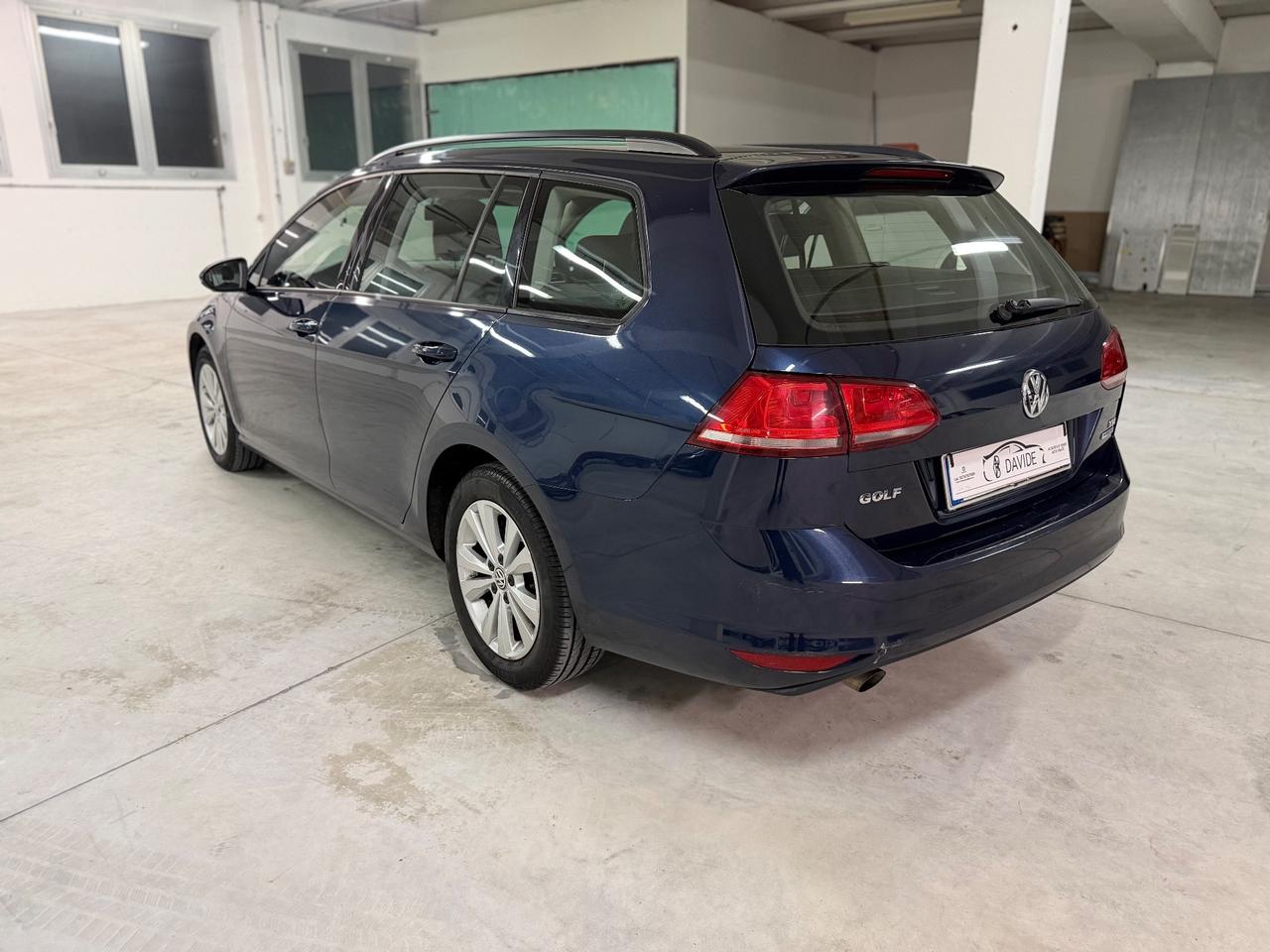 Volkswagen Golf Variant 1.6 TDI 105 CV DSG Comfortline BlueMotion Tech.