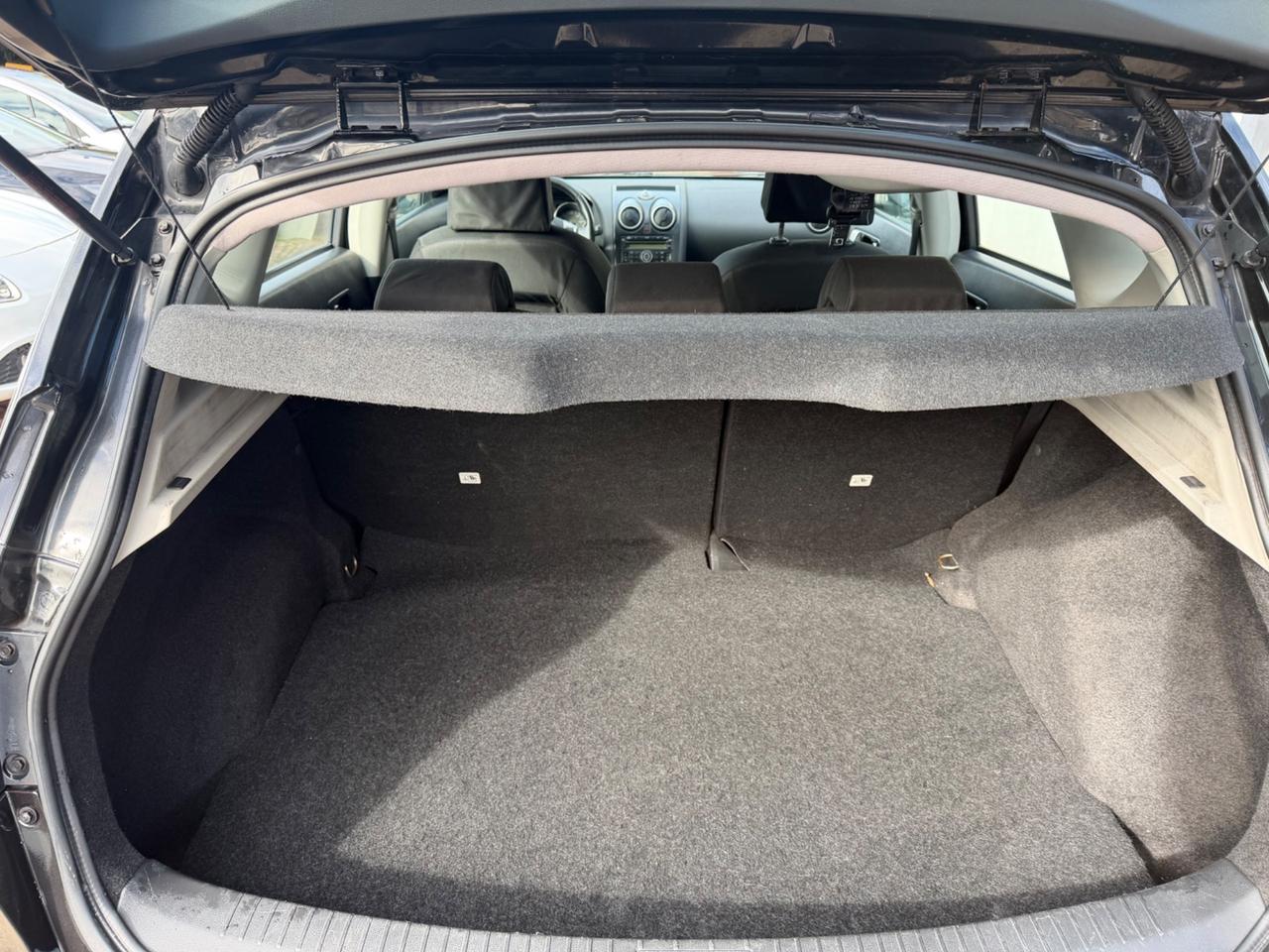 Nissan Qashqai 1.5 dCi Km Certificati