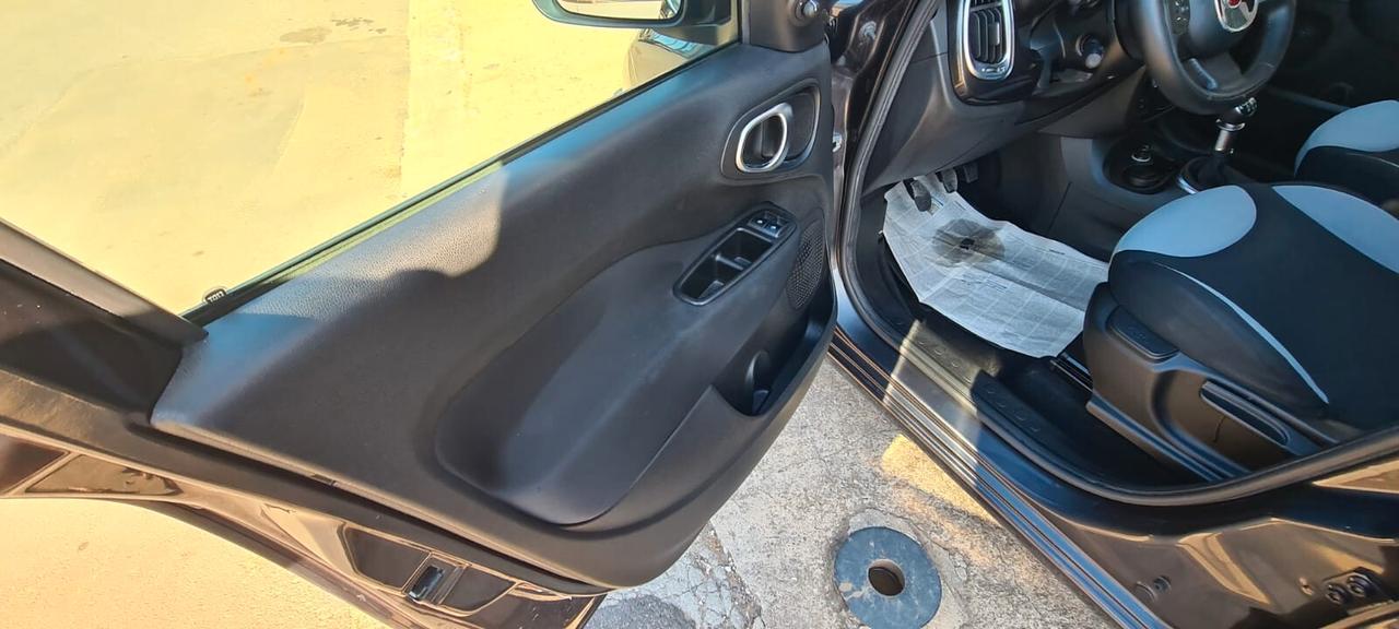Fiat 500L 1.6 Multijet 120 CV Pop Star