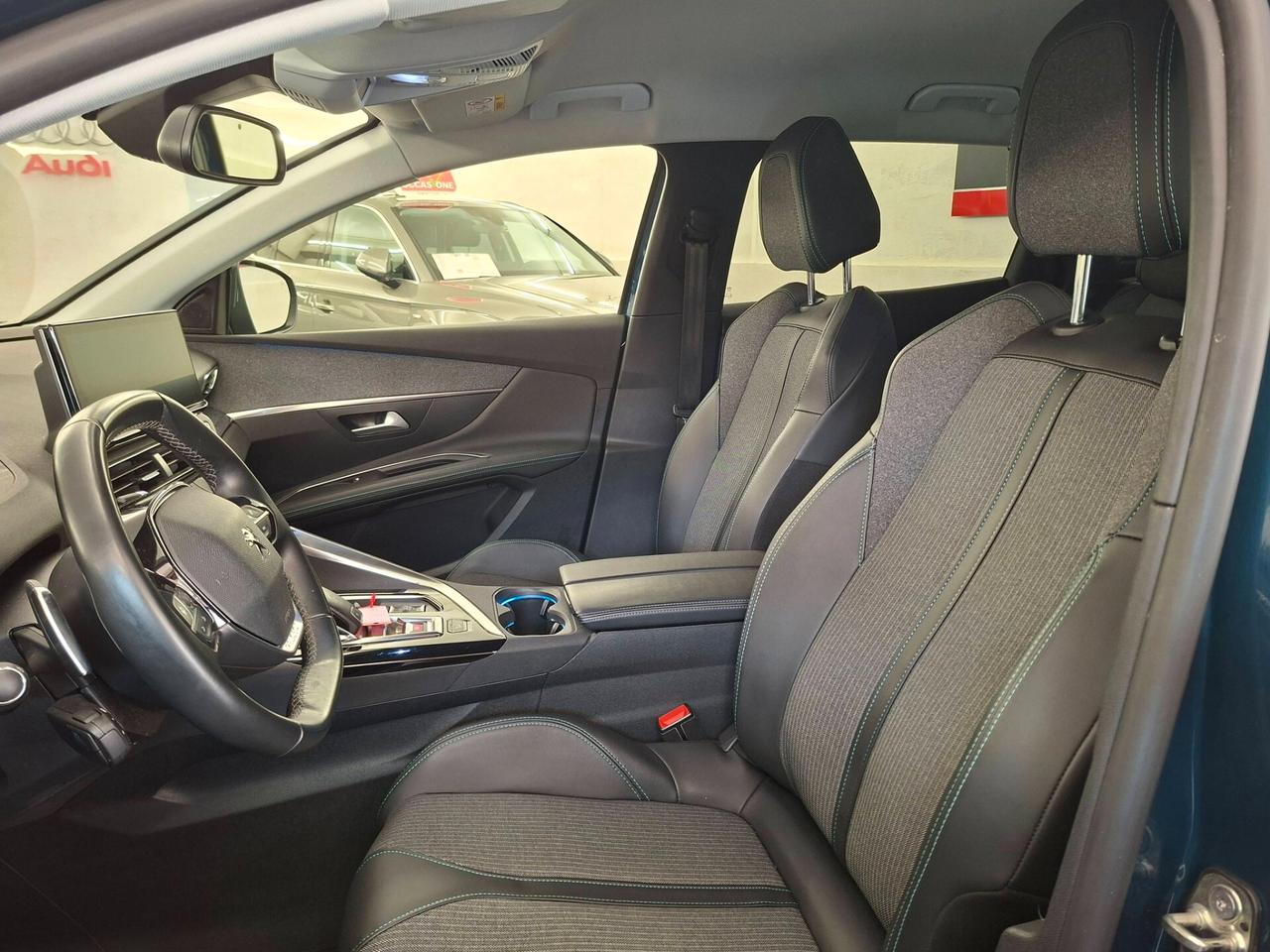 Peugeot 3008 BlueHDi 130 S&S Allure