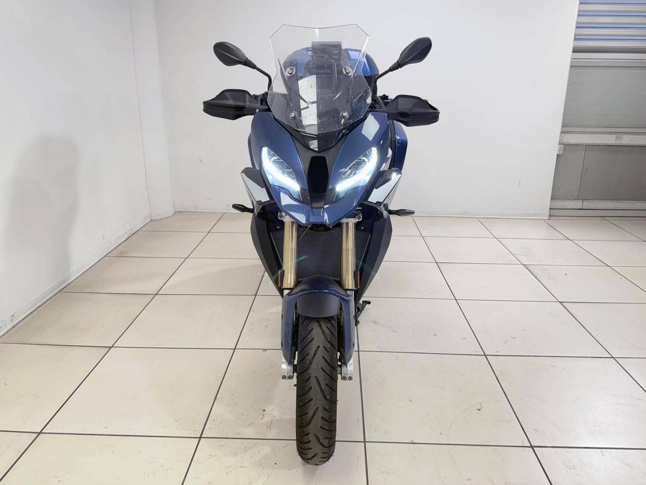 BMW S 1000 XR Style Sport