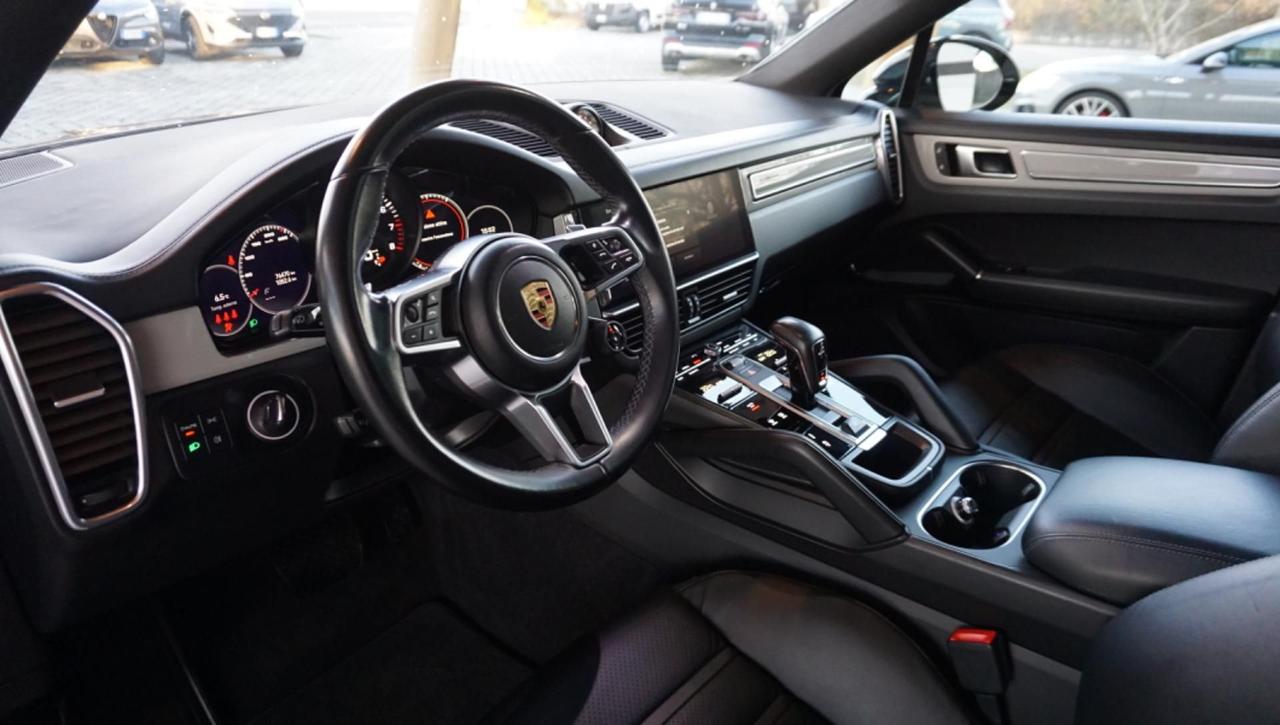 Porsche Cayenne Coupé 3.0 V6