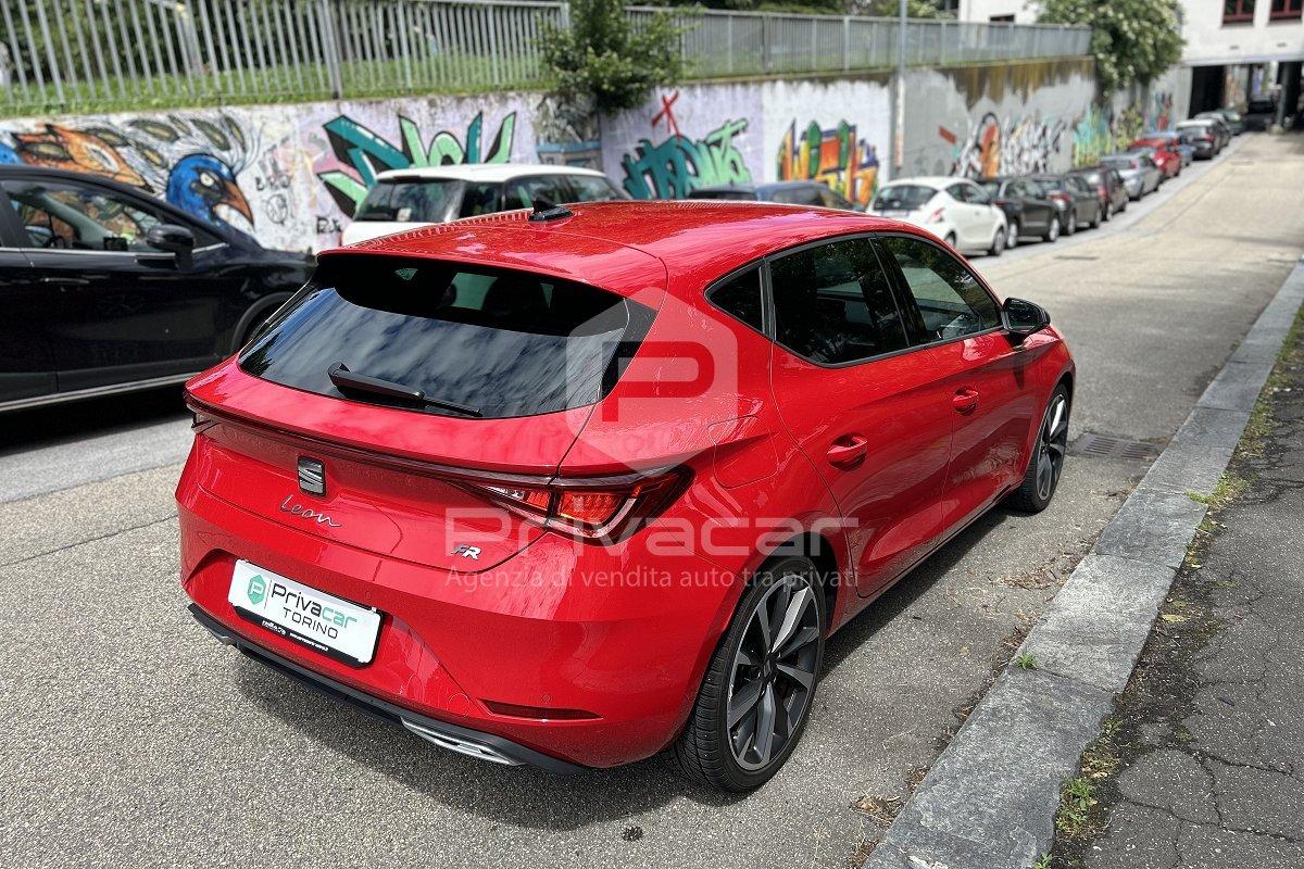 SEAT Leon 1.5 eTSI 150 CV DSG FR