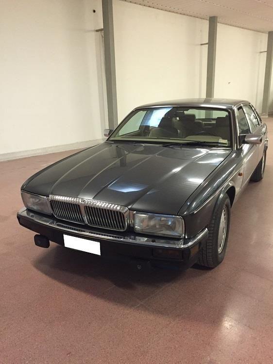 JAGUAR Daimler Sovereing 4.0