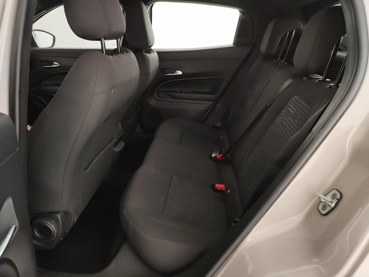 Alfa Romeo Junior 1.2 136 CV Hybrid eDCT6