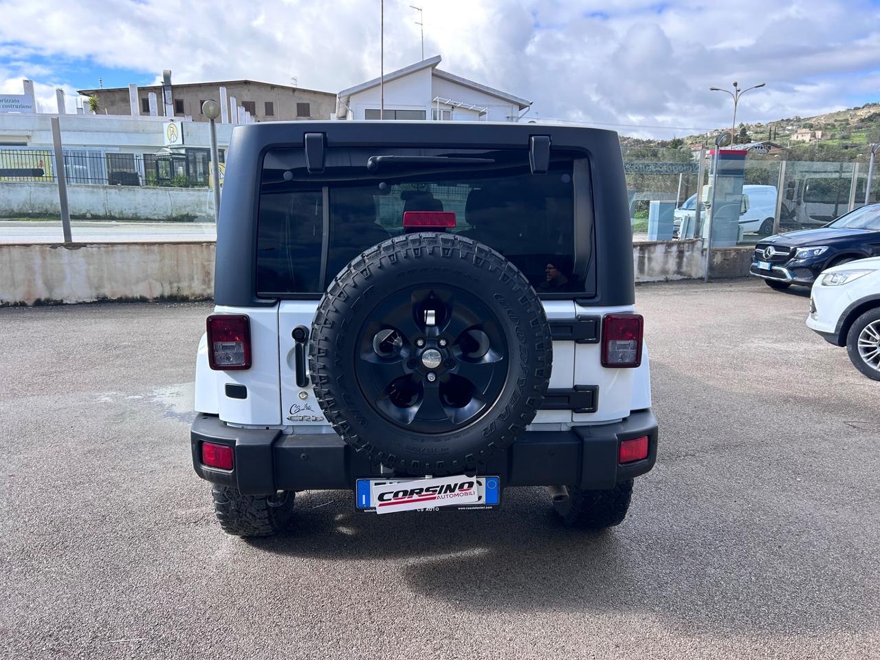 Jeep Wrangler Unlimited 2.8 CRD DPF Sahara Auto