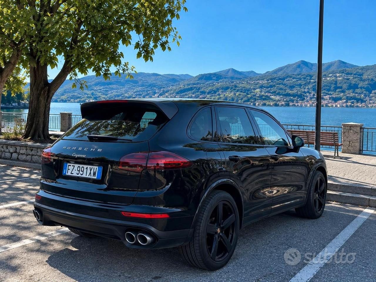 PORSCHE CAYENNE 3.0 DIESEL PLATINUM EDITION - 250