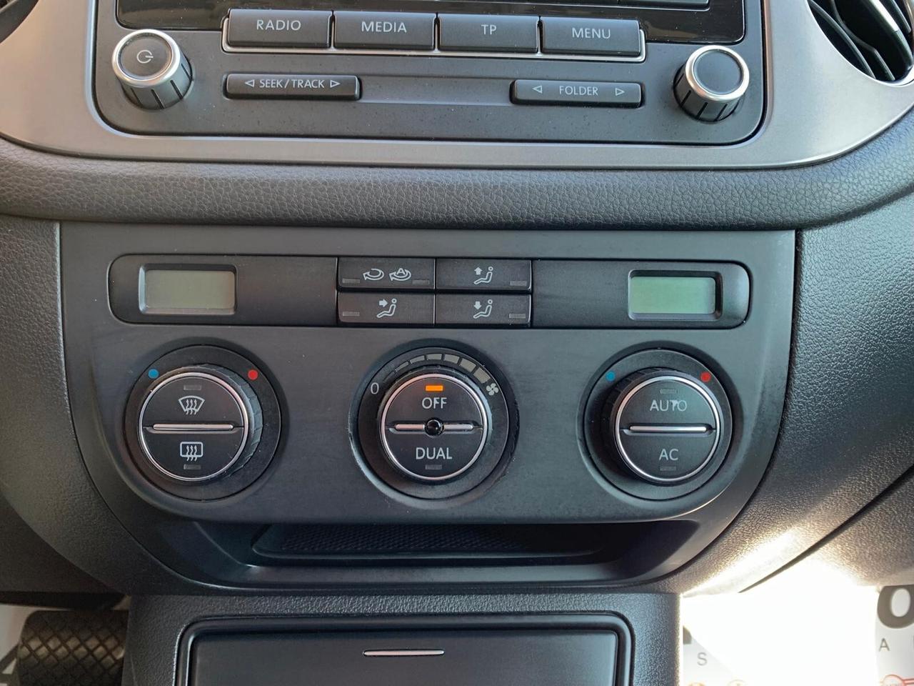 Volkswagen Tiguan 2.0 16V TDI DPF Sport & Style (18°)