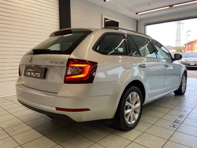 Skoda Octavia Station Wagon 1.6 tdi Executive 115cv