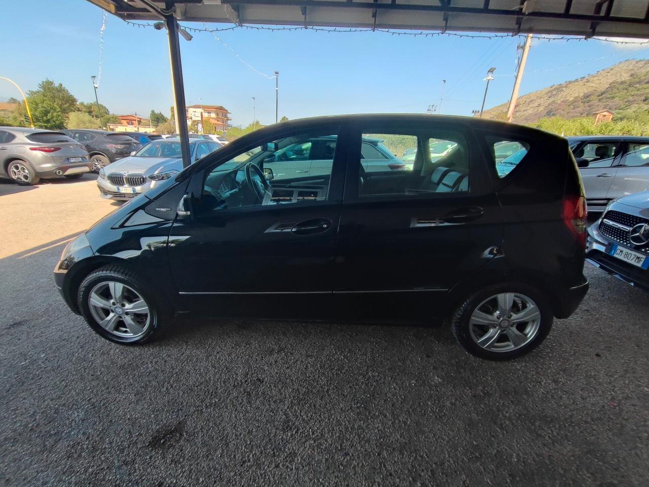 Mercedes-benz A 160 BlueEFFICIENCY Elegance