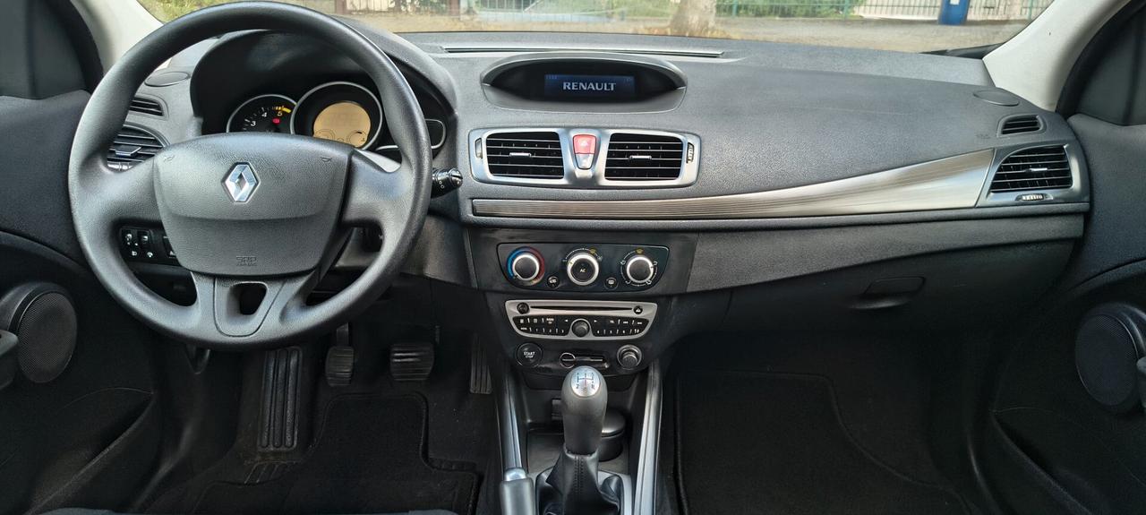 Renault Megane Mégane 1.5 dCi 110CV Dynamique