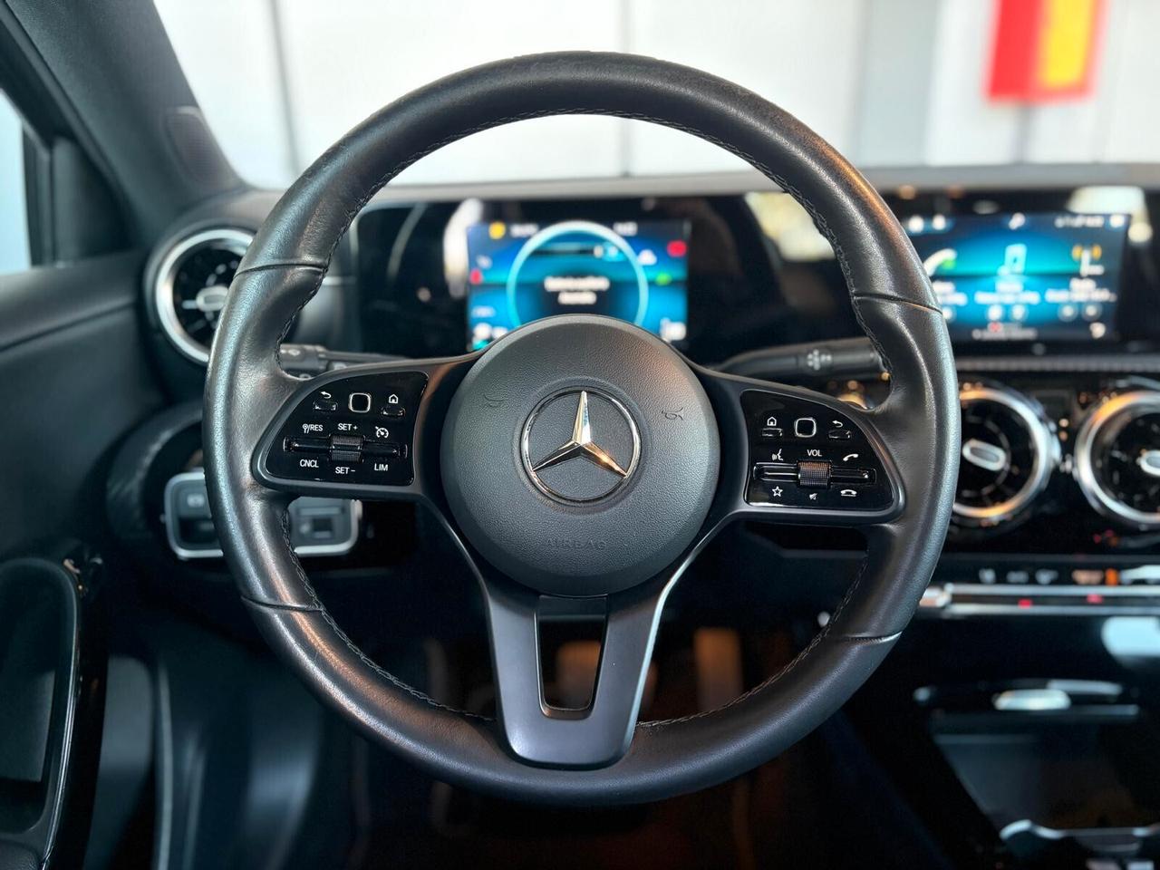 Mercedes-benz A 180 d Automatic Business Extra