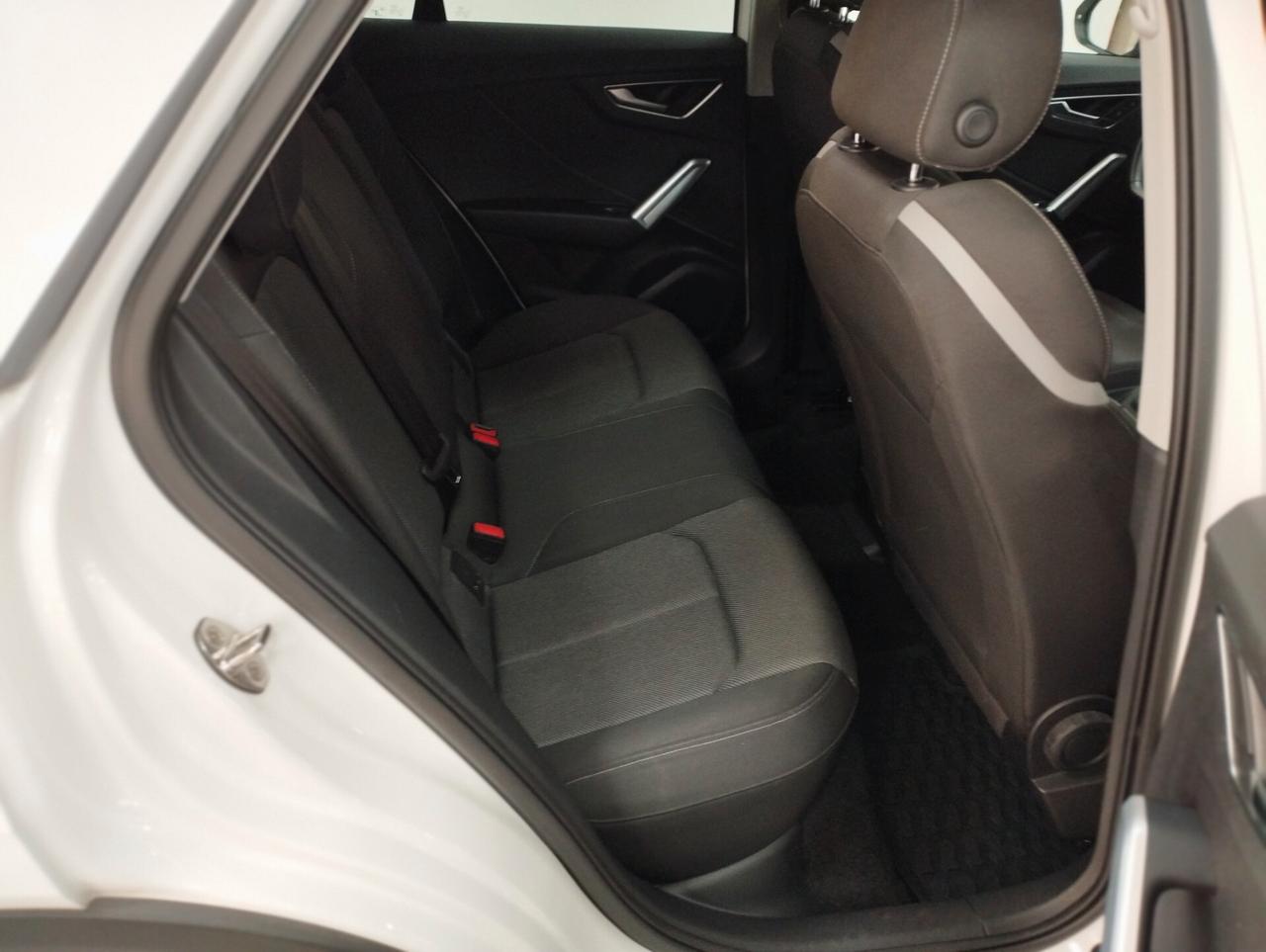 Audi Q2 30 TDI Admired stronic