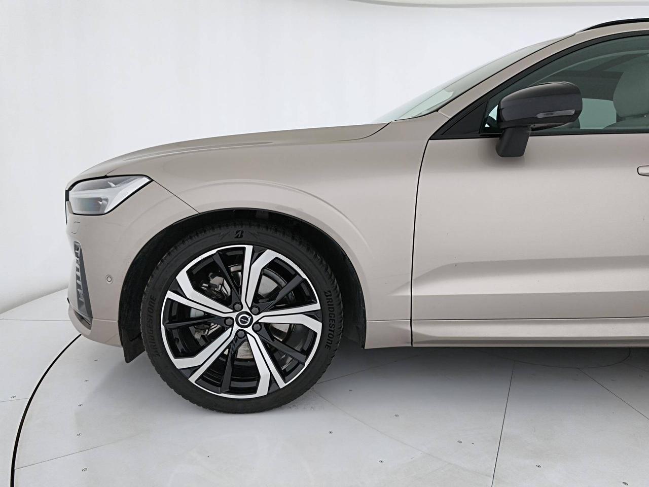 VOLVO XC60 N1 2.0 B4 d Ultimate Dark awd