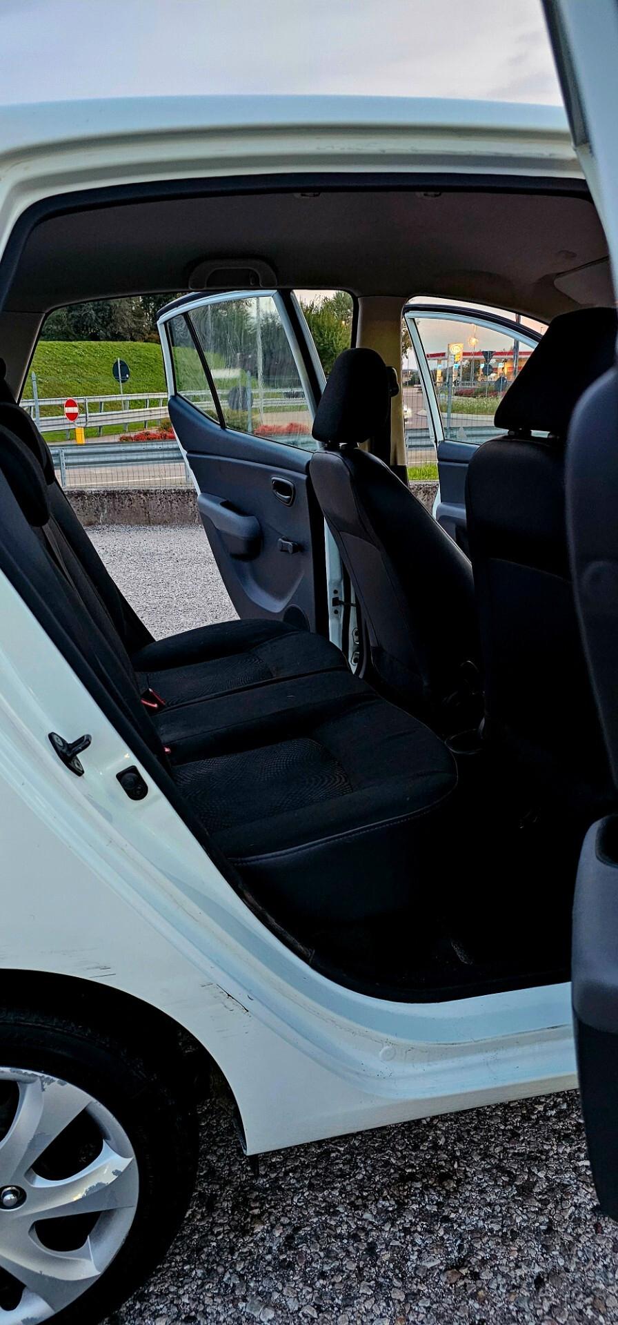 Hyundai i10 1.1 12V Econext Sound Edition