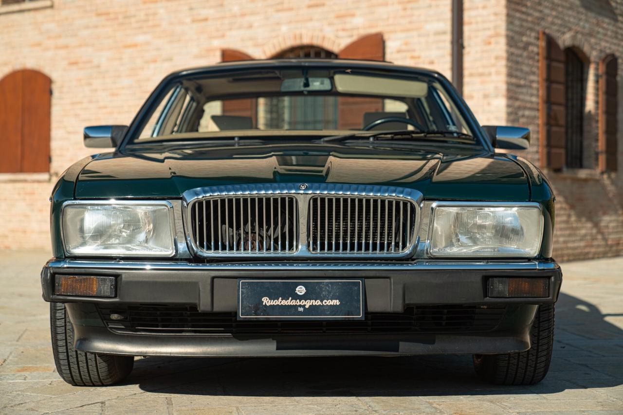 DAIMLER XJ 40 - JAG00075